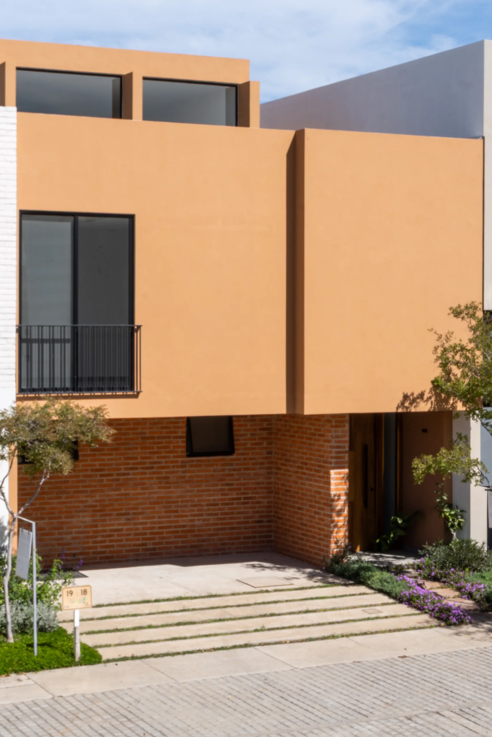 Fachada Casa 18